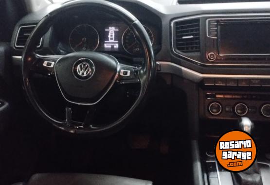 Camionetas - Volkswagen AMAROK 2.0 TDI 4X4 AT 2018 Diesel 150000Km - En Venta