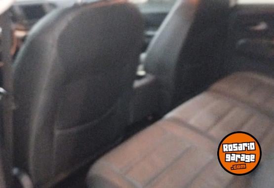 Camionetas - Volkswagen AMAROK 2.0 TDI 4X4 AT 2018 Diesel 150000Km - En Venta
