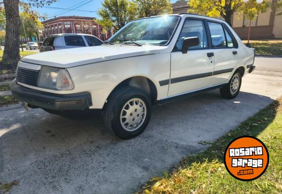 Autos - Renault 18 TXE 1989 Nafta 200000Km - En Venta