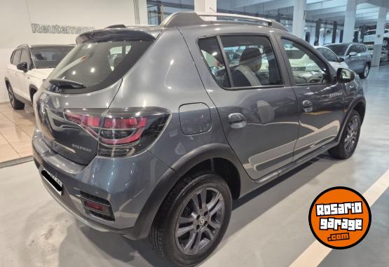Autos - Renault SANDERO STEPWAY INTENSE 2022 Nafta 32000Km - En Venta