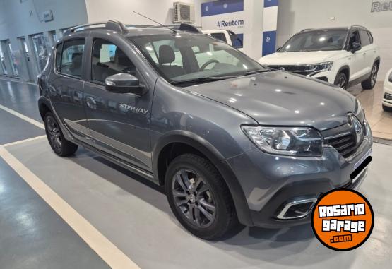 Autos - Renault SANDERO STEPWAY INTENSE 2022 Nafta 32000Km - En Venta