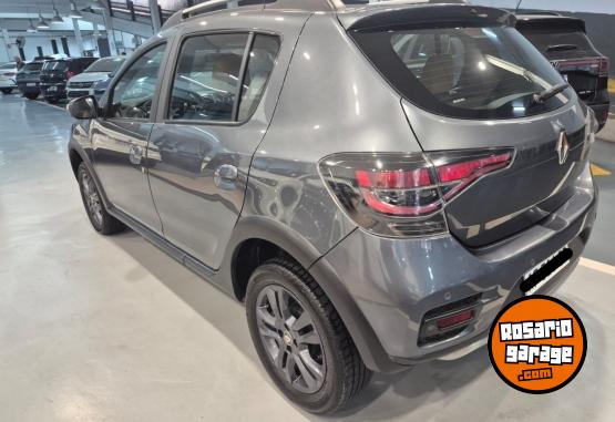 Autos - Renault SANDERO STEPWAY INTENSE 2022 Nafta 32000Km - En Venta