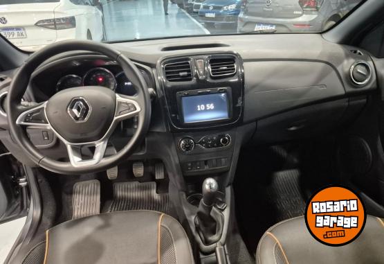 Autos - Renault SANDERO STEPWAY INTENSE 2022 Nafta 32000Km - En Venta