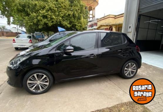 Autos - Peugeot 208 Allure 1.6 2017 Nafta 58000Km - En Venta