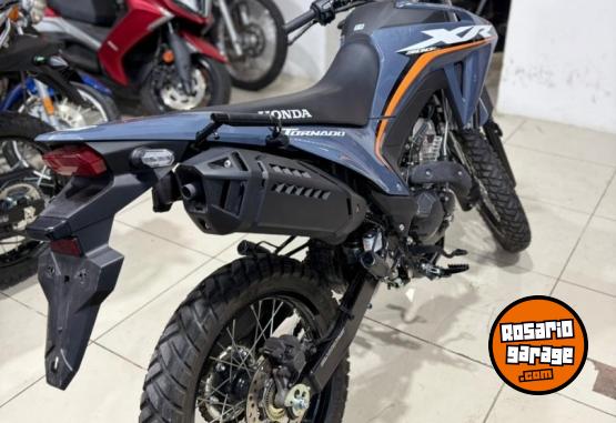Motos - Honda XR 300 TORNADO 2025 Nafta 200Km - En Venta