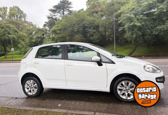 Autos - Fiat PUNTO ATTRACTIVE 1.4 2015 Nafta 140000Km - En Venta