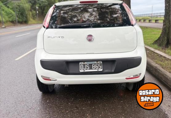 Autos - Fiat PUNTO ATTRACTIVE 1.4 2015 Nafta 140000Km - En Venta