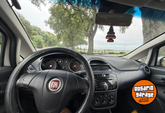 Autos - Fiat PUNTO ATTRACTIVE 1.4 2015 Nafta 140000Km - En Venta
