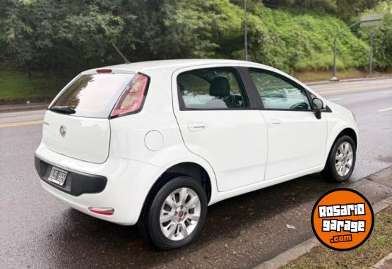 Autos - Fiat PUNTO ATTRACTIVE 1.4 2015 Nafta 140000Km - En Venta