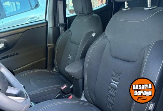Autos - Chrysler Jeep Renegade Sport 1.8 2024 Nafta 25000Km - En Venta