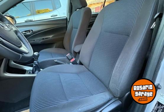 Autos - Toyota Yaris Xls 1.5 2021 Nafta 46000Km - En Venta
