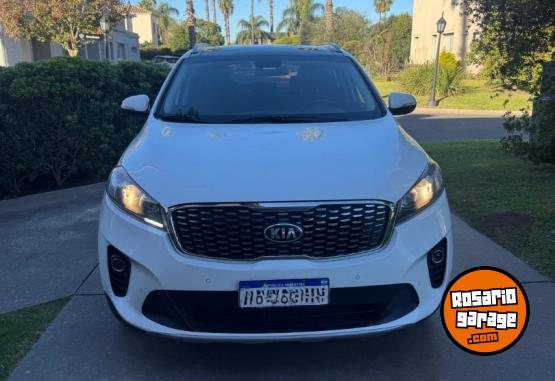 Camionetas - Kia Sorento 2018 Nafta 165000Km - En Venta