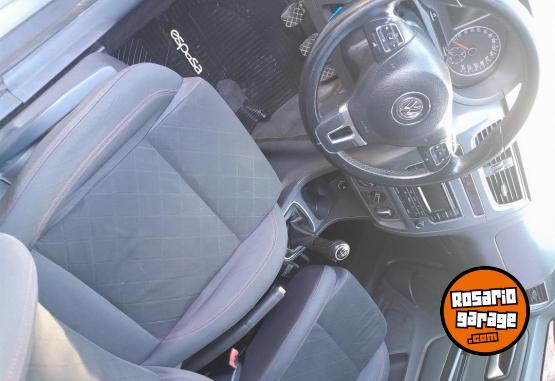 Autos - Volkswagen Suran Highline 2014 Nafta 107000Km - En Venta