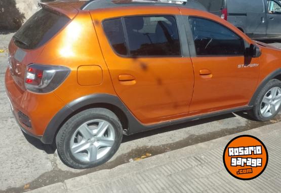 Autos - Renault Sandero 2018 GNC 112000Km - En Venta