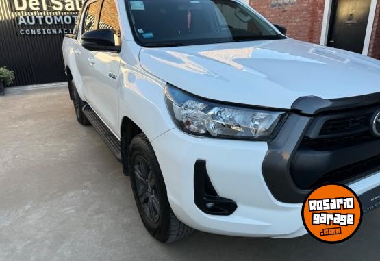 Camionetas - Toyota Hilux Sr 2022 Diesel 29000Km - En Venta