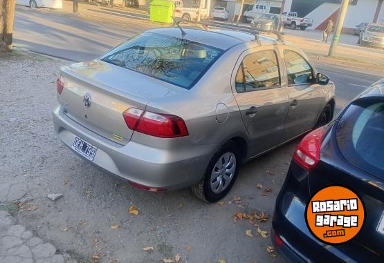 Autos - Volkswagen Voyage 2014 GNC 180000Km - En Venta