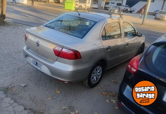 Autos - Volkswagen Voyage 2014 GNC 180000Km - En Venta