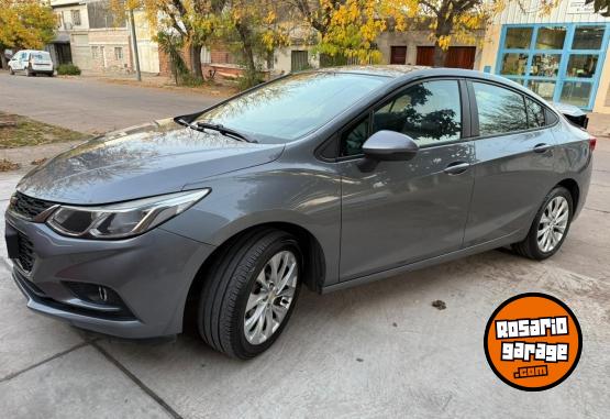 Autos - Chevrolet Cruze LT sedan 2017 Nafta 125000Km - En Venta