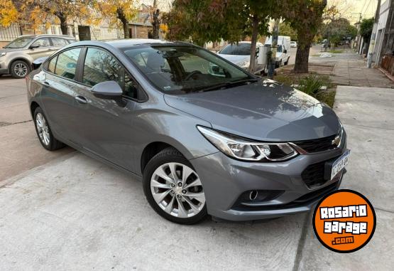 Autos - Chevrolet Cruze LT sedan 2017 Nafta 125000Km - En Venta