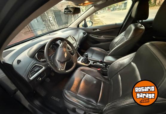 Autos - Chevrolet Cruze LT sedan 2017 Nafta 125000Km - En Venta