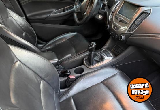 Autos - Chevrolet Cruze LT sedan 2017 Nafta 125000Km - En Venta