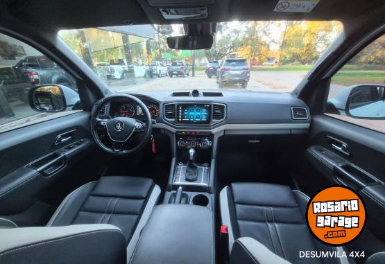 Camionetas - Volkswagen AMAROK V6 4x4 AT 2024 Diesel 55000Km - En Venta