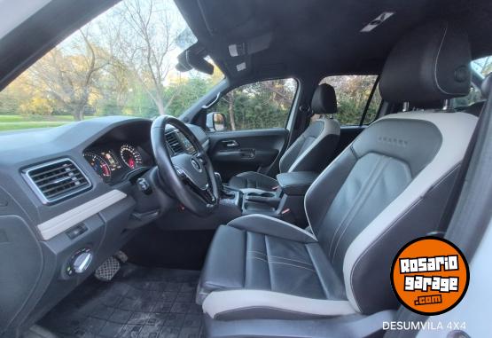 Camionetas - Volkswagen AMAROK V6 4x4 AT 2024 Diesel 55000Km - En Venta