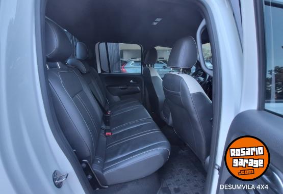 Camionetas - Volkswagen AMAROK V6 4x4 AT 2024 Diesel 55000Km - En Venta