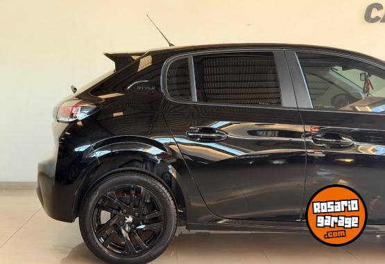 Autos - Peugeot 208 Style 2023 Nafta 35000Km - En Venta