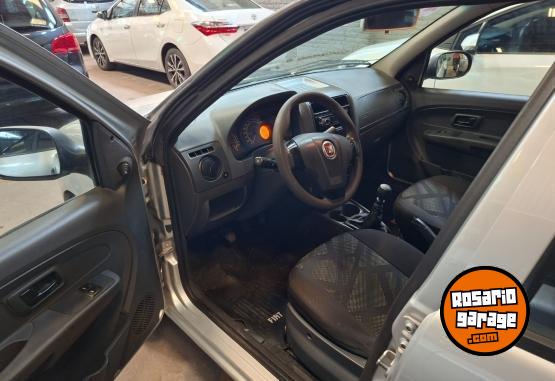 Autos - Fiat Palio fire top 1.4 2018 Nafta 110000Km - En Venta
