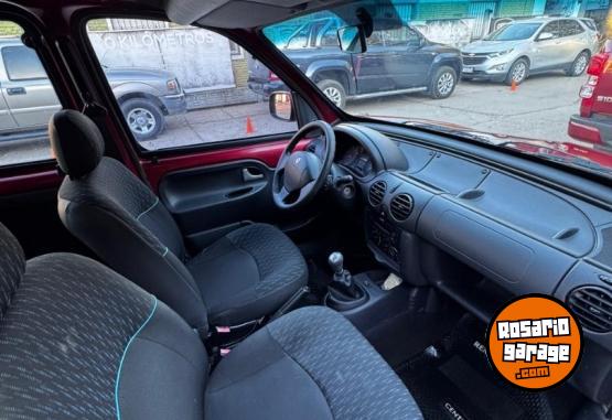Utilitarios - Renault Kangoo Authentique Plus 2017 Nafta 152000Km - En Venta