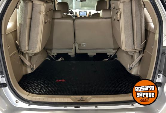 Camionetas - Toyota Hilux SW4 SRV 2011 Diesel 303000Km - En Venta