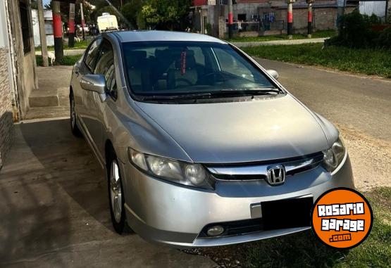 Autos - Honda Civic 2008 Nafta 217000Km - En Venta