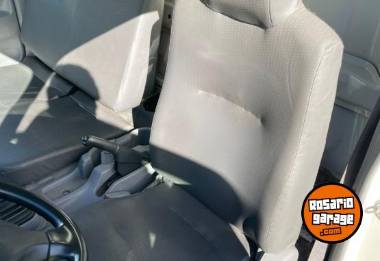 Camiones y Gr�as - HINO 300 - 816 - En Venta