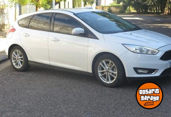 Autos - Ford FORD FOCUS III SE 2.0 2017 Nafta 102000Km - En Venta