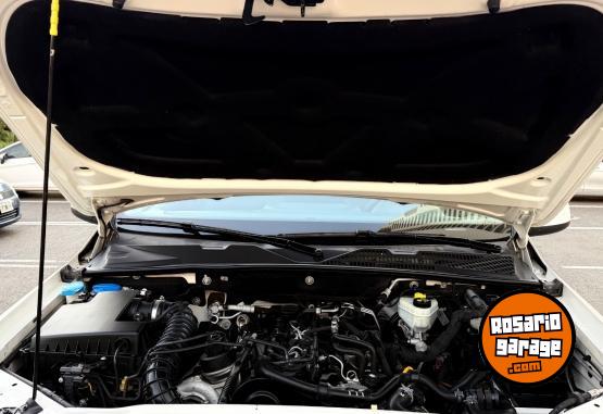 Camionetas - Volkswagen Amarok 2015 Diesel 170000Km - En Venta
