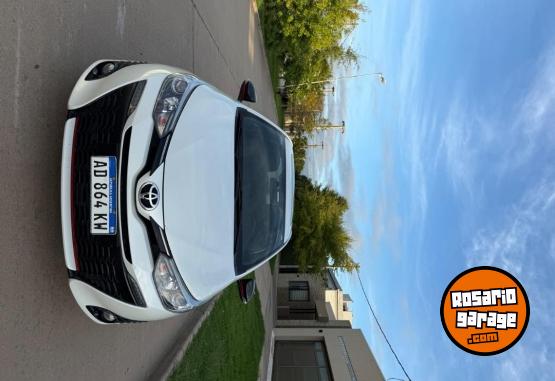 Autos - Toyota Yaris S 2019 Nafta 98000Km - En Venta