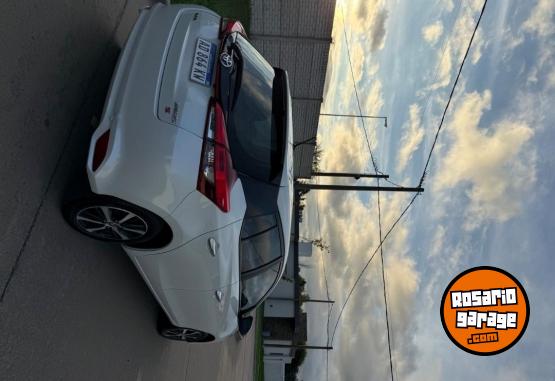 Autos - Toyota Yaris S 2019 Nafta 98000Km - En Venta