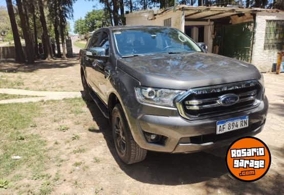 Camionetas - Ford Ranger xlt 2.5 2023 GNC 59000Km - En Venta