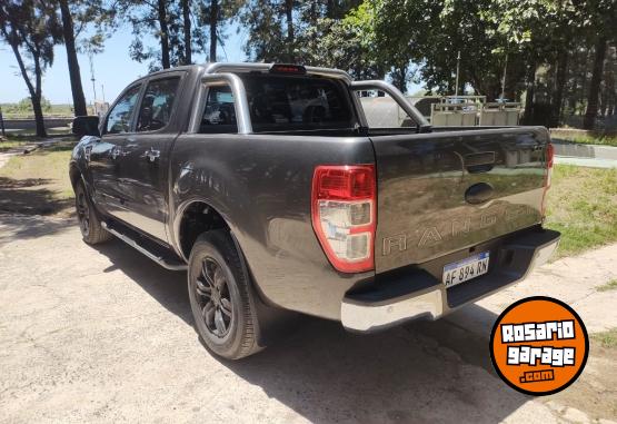 Camionetas - Ford Ranger xlt 2.5 2023 GNC 59000Km - En Venta