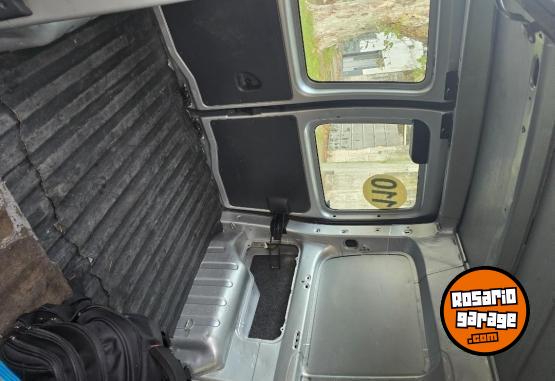 Utilitarios - Citroen Berlingo 2013 GNC 178000Km - En Venta
