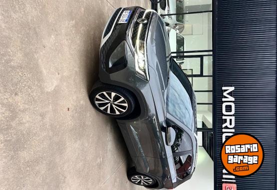 Autos - Volkswagen Taos 2021 Nafta 74000Km - En Venta
