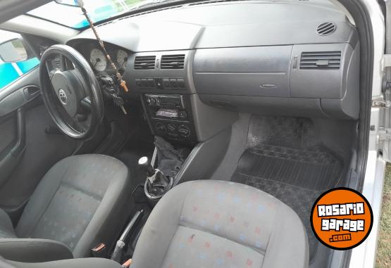 Autos - Volkswagen Gol 2004 GNC 165000Km - En Venta