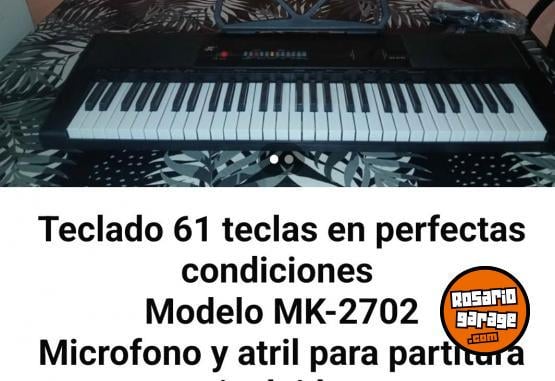 Instrumentos Musicales - TECLADO - En Venta