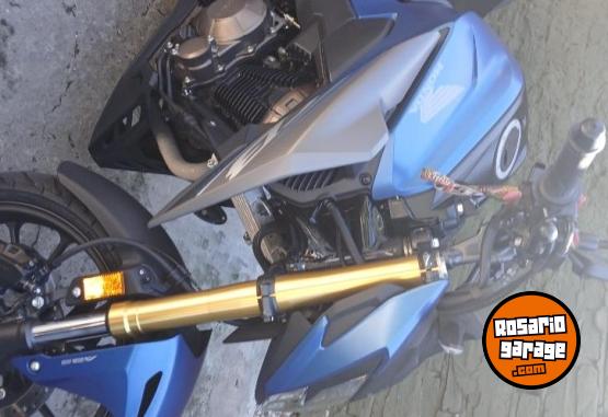 Motos - Honda Cb 300 2025 Nafta 4100Km - En Venta