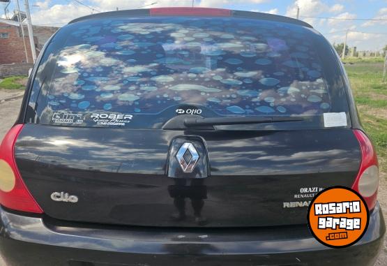 Autos - Renault Clio 2010 Nafta 229000Km - En Venta