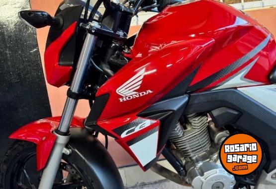 Motos - Honda Cb250 2018 Nafta 20000Km - En Venta