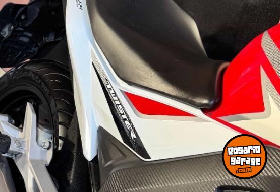 Motos - Honda Cb250 2018 Nafta 20000Km - En Venta
