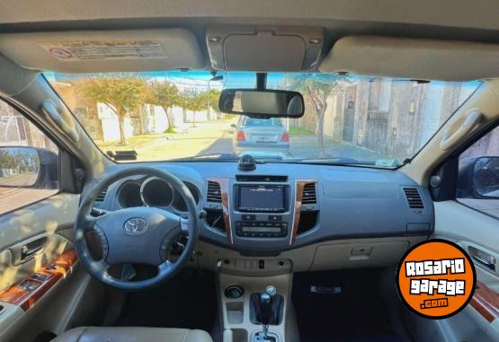 Camionetas - Toyota Hilux sw4 2009 Diesel 326000Km - En Venta