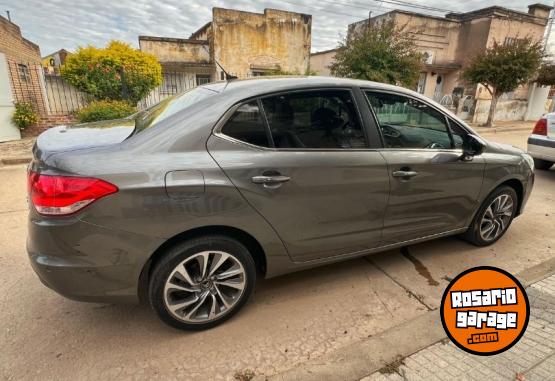 Autos - Citroen c4 lounge 2018 Nafta 100000Km - En Venta